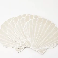GigiandTom Clam Shell Placemat Set Of 4 Natural