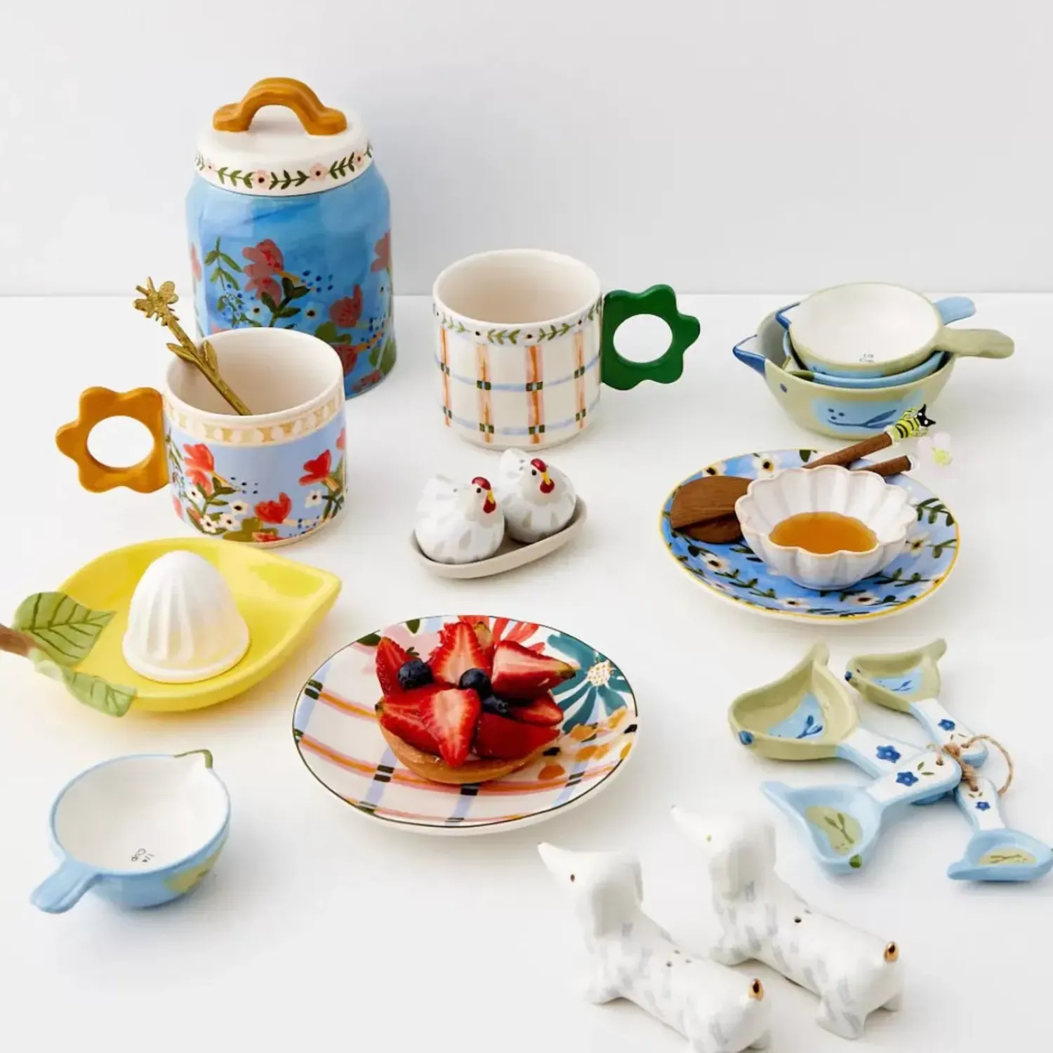 GigiandTom Feeling Clucky Ceramic Salt & Pepper Shakers