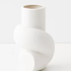 GigiandTom Vases*Knot Ceramic Vase White