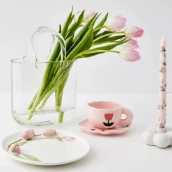 GigiandTom Petal Ceramic Taper Candle Holder White