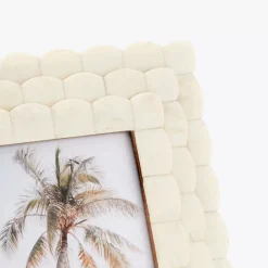 GigiandTom Scalloped Bone Photo Frame Ivory